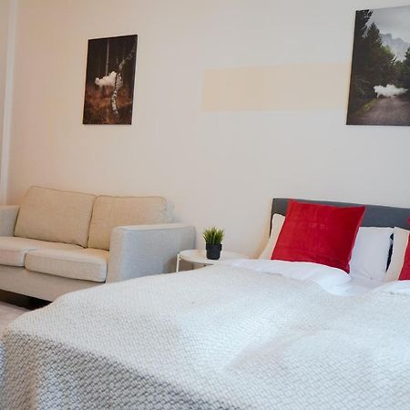 Fullhouse - Jena - H12 Apartments - Marketplace Экстерьер фото