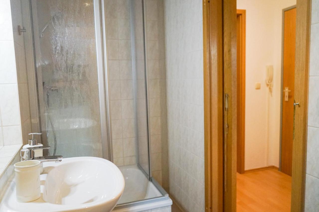 Fullhouse - Jena - H12 Apartments - Marketplace Экстерьер фото